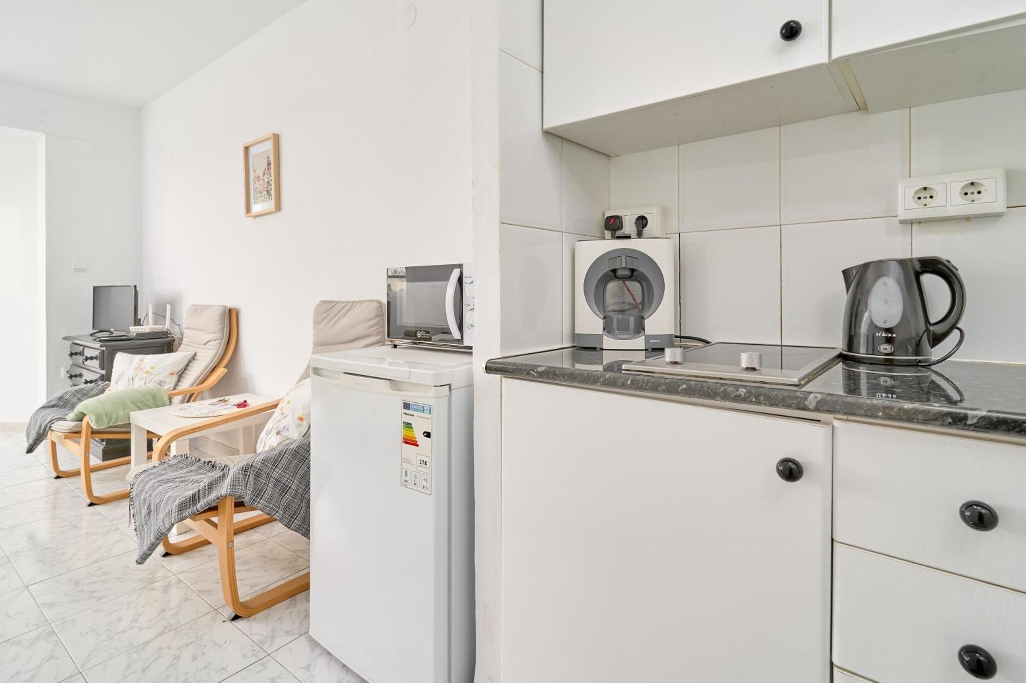 Comfortable Studio Apt 内尔哈 外观 照片